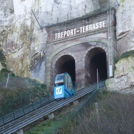 L'Escale Apartamento Le Tréport Exterior foto